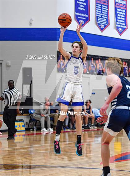 Thumbnail 3 in Brazos Christian vs Reicher Catholic photogallery.