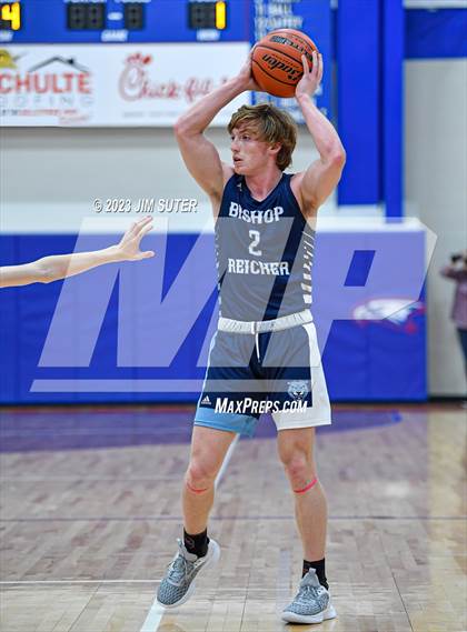 Thumbnail 3 in Brazos Christian vs Reicher Catholic photogallery.