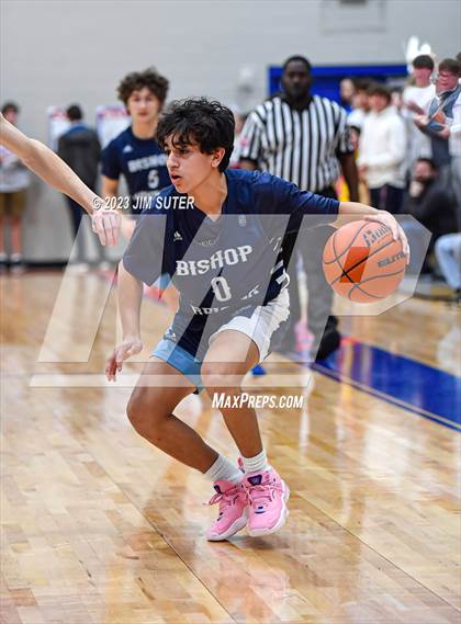 Thumbnail 2 in Brazos Christian vs Reicher Catholic photogallery.