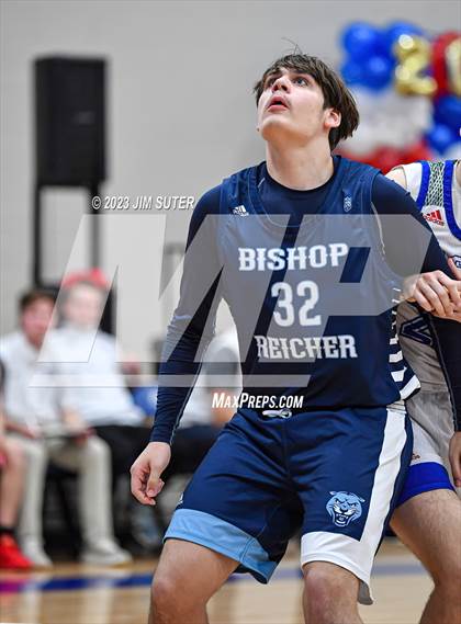Thumbnail 3 in Brazos Christian vs Reicher Catholic photogallery.