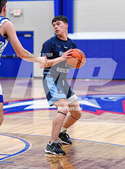 Thumbnail 2 in Brazos Christian vs Reicher Catholic photogallery.