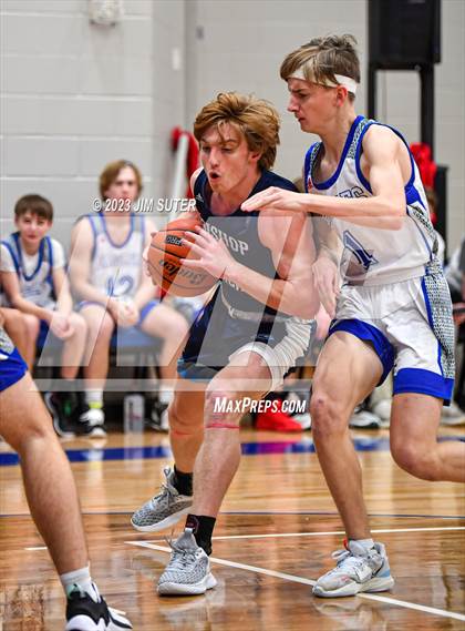 Thumbnail 3 in Brazos Christian vs Reicher Catholic photogallery.