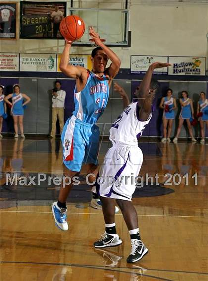 Thumbnail 3 in Fayetteville vs. Southside photogallery.