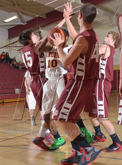 Thumbnail 2 in JV: Rio Vista @ Encina Prep photogallery.