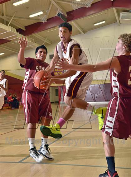 Thumbnail 2 in JV: Rio Vista @ Encina Prep photogallery.