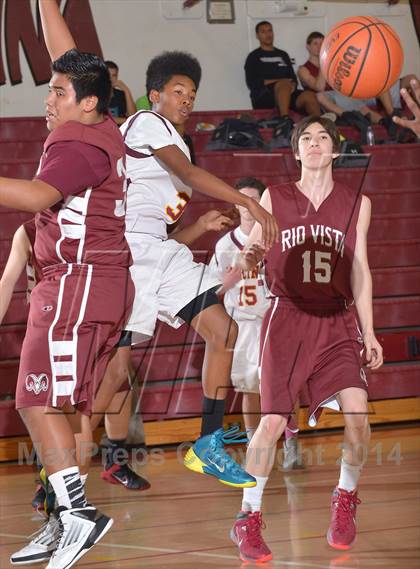 Thumbnail 3 in JV: Rio Vista @ Encina Prep photogallery.