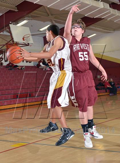 Thumbnail 3 in JV: Rio Vista @ Encina Prep photogallery.
