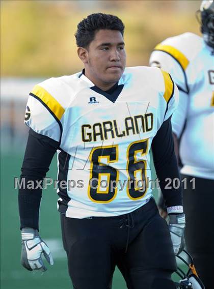 Thumbnail 2 in Garland @ Lakeview Centennial photogallery.
