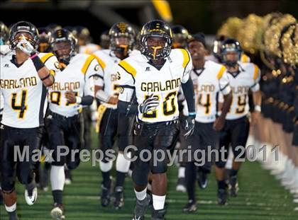 Thumbnail 3 in Garland @ Lakeview Centennial photogallery.