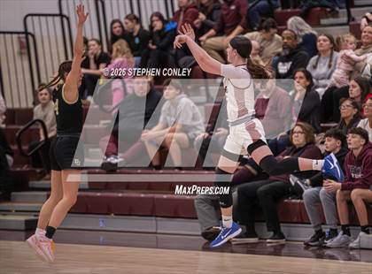 Thumbnail 3 in Dublin Jerome @ Newark (OHSAA D1 District Semifinal) photogallery.