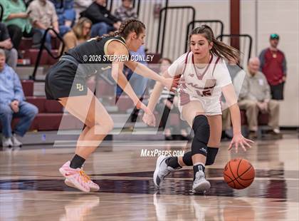 Thumbnail 2 in Dublin Jerome @ Newark (OHSAA D1 District Semifinal) photogallery.