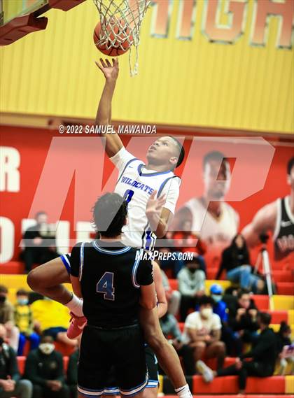 Thumbnail 3 in Windward vs  Saugus photogallery.