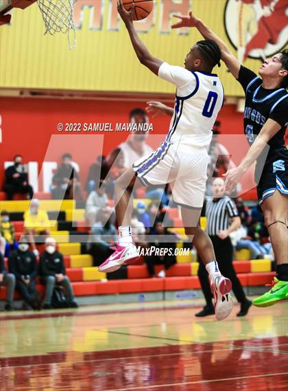 Thumbnail 1 in Windward vs  Saugus photogallery.
