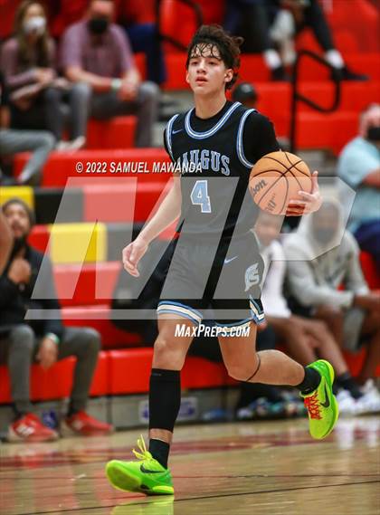 Thumbnail 2 in Windward vs  Saugus photogallery.