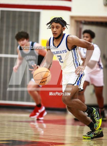 Thumbnail 2 in Windward vs  Saugus photogallery.
