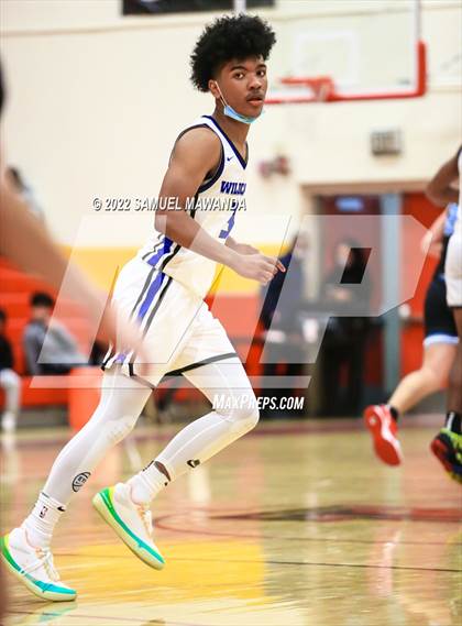 Thumbnail 2 in Windward vs  Saugus photogallery.