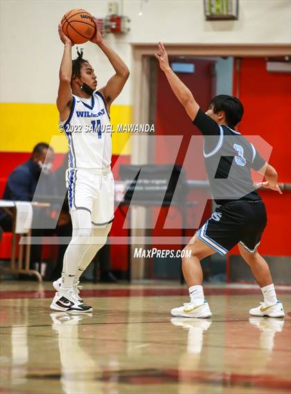 Thumbnail 1 in Windward vs  Saugus photogallery.