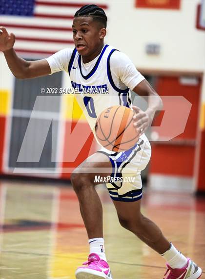 Thumbnail 3 in Windward vs  Saugus photogallery.