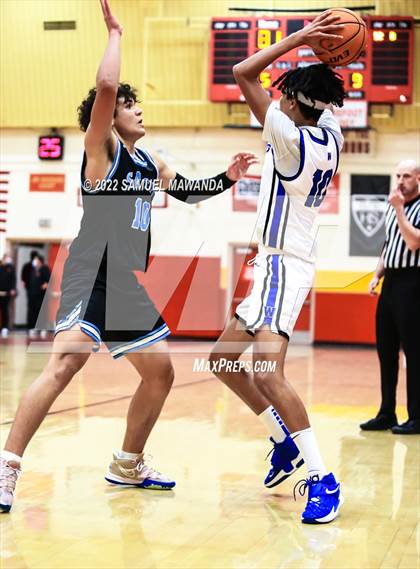 Thumbnail 1 in Windward vs  Saugus photogallery.