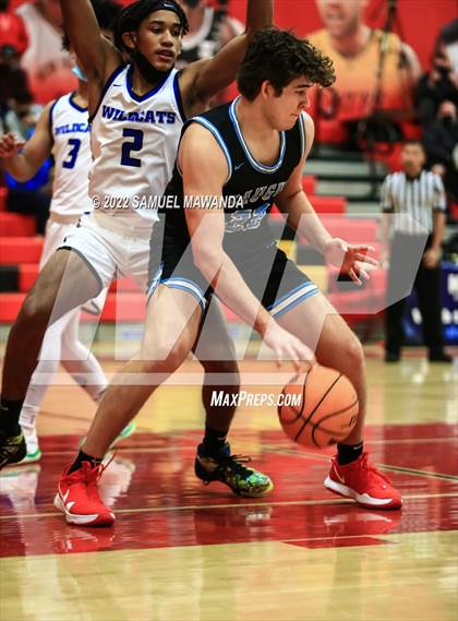 Thumbnail 2 in Windward vs  Saugus photogallery.