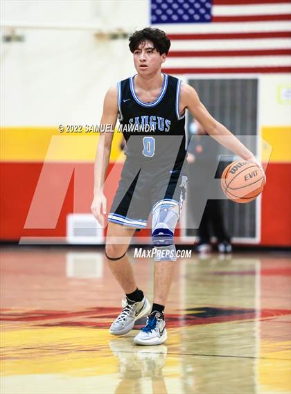 Thumbnail 3 in Windward vs  Saugus photogallery.