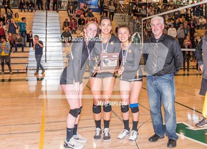 Thumbnail 3 in CCS Div2 Girls Volleyball Championship(Mountain View vs. Presentation) photogallery.