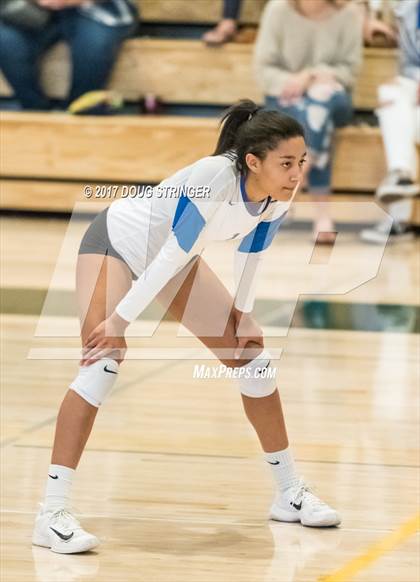 Thumbnail 2 in CCS Div2 Girls Volleyball Championship(Mountain View vs. Presentation) photogallery.
