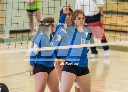 Thumbnail 3 in CCS Div2 Girls Volleyball Championship(Mountain View vs. Presentation) photogallery.