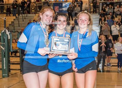 Thumbnail 3 in CCS Div2 Girls Volleyball Championship(Mountain View vs. Presentation) photogallery.
