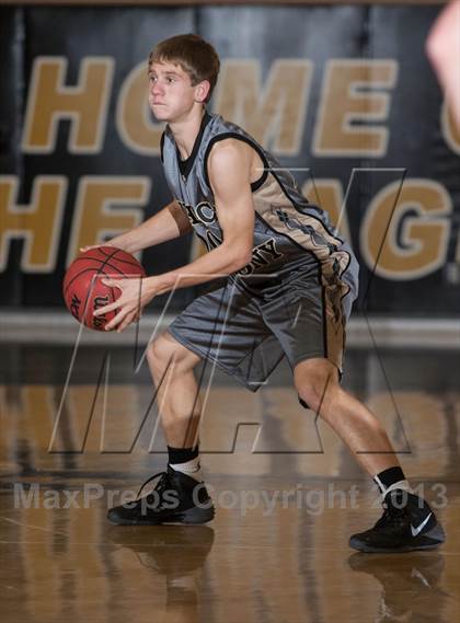 Thumbnail 1 in Central Catholic vs. Buhach Colony photogallery.