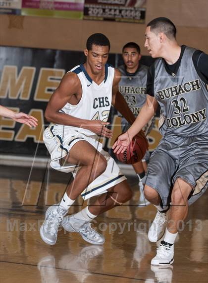 Thumbnail 3 in Central Catholic vs. Buhach Colony photogallery.