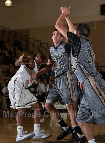 Thumbnail 1 in Central Catholic vs. Buhach Colony photogallery.