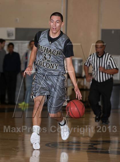 Thumbnail 1 in Central Catholic vs. Buhach Colony photogallery.