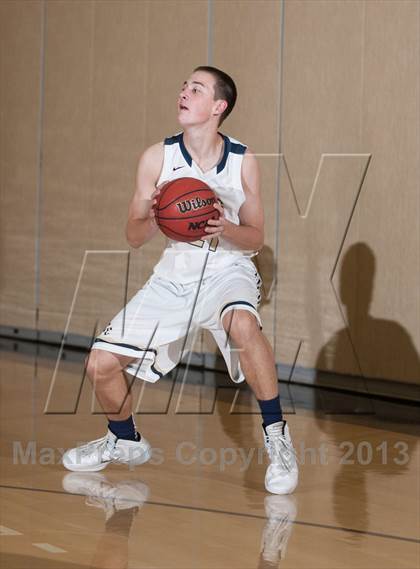 Thumbnail 1 in Central Catholic vs. Buhach Colony photogallery.