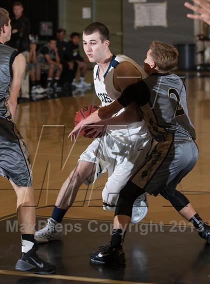 Thumbnail 1 in Central Catholic vs. Buhach Colony photogallery.