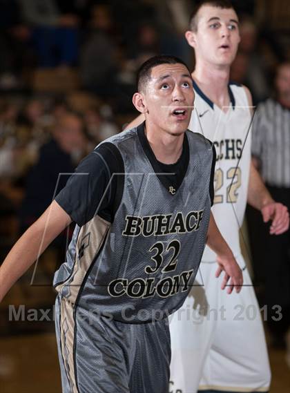Thumbnail 1 in Central Catholic vs. Buhach Colony photogallery.