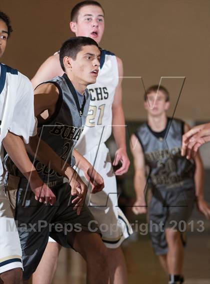 Thumbnail 2 in Central Catholic vs. Buhach Colony photogallery.