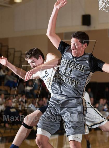 Thumbnail 3 in Central Catholic vs. Buhach Colony photogallery.