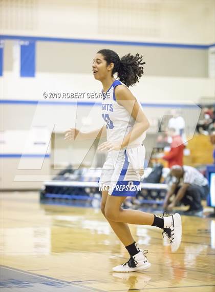 Thumbnail 2 in Muskego vs Oak Creek (WIAA D1 Sectional Semifinal) photogallery.