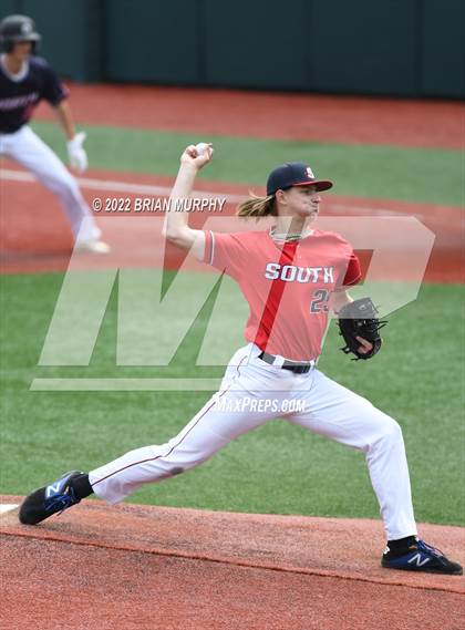 Thumbnail 3 in North vs. South (Oregon All-Star Series) photogallery.