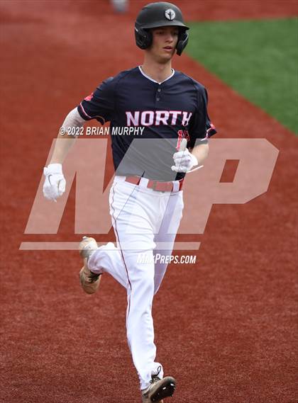 Thumbnail 1 in North vs. South (Oregon All-Star Series) photogallery.
