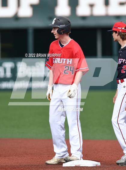 Thumbnail 1 in North vs. South (Oregon All-Star Series) photogallery.