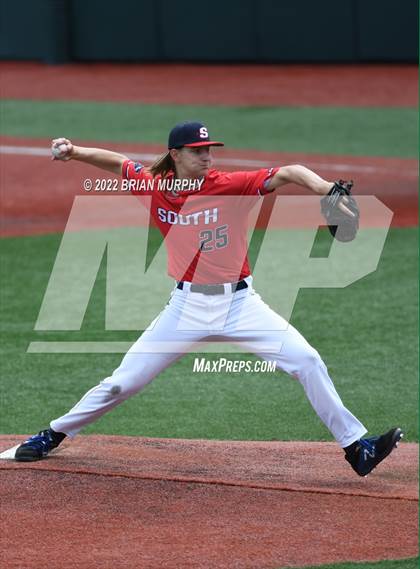 Thumbnail 1 in North vs. South (Oregon All-Star Series) photogallery.