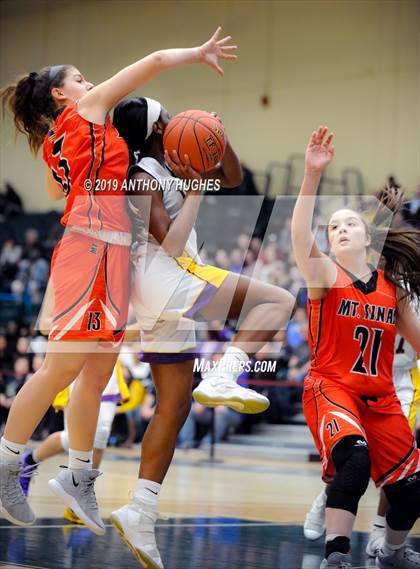 Thumbnail 1 in Mount Sinai vs. Sewanhaka (NYSPHSAA Class A Regional Playoff) photogallery.
