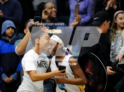 Thumbnail 1 in Mount Sinai vs. Sewanhaka (NYSPHSAA Class A Regional Playoff) photogallery.