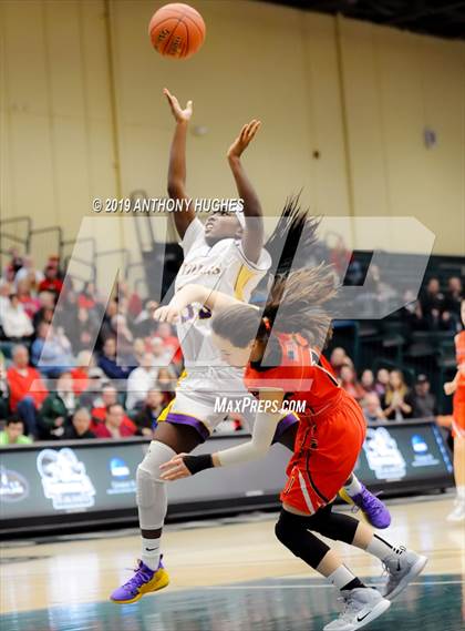 Thumbnail 3 in Mount Sinai vs. Sewanhaka (NYSPHSAA Class A Regional Playoff) photogallery.