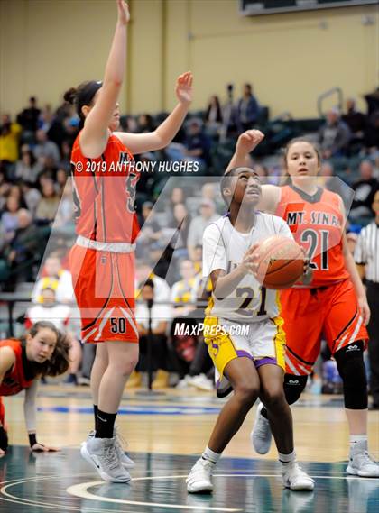 Thumbnail 2 in Mount Sinai vs. Sewanhaka (NYSPHSAA Class A Regional Playoff) photogallery.