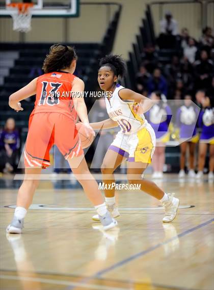 Thumbnail 3 in Mount Sinai vs. Sewanhaka (NYSPHSAA Class A Regional Playoff) photogallery.