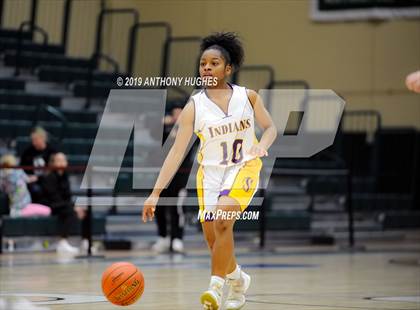 Thumbnail 2 in Mount Sinai vs. Sewanhaka (NYSPHSAA Class A Regional Playoff) photogallery.