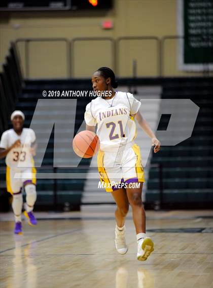 Thumbnail 3 in Mount Sinai vs. Sewanhaka (NYSPHSAA Class A Regional Playoff) photogallery.